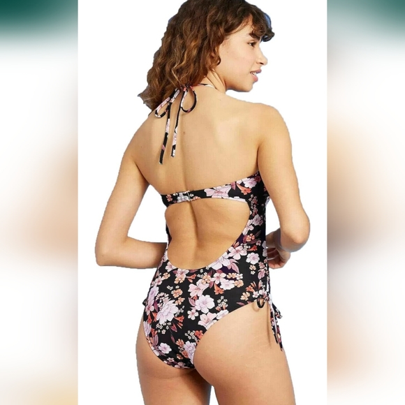 Shade & Shore Halter Keyhole Cut Out Back One Piece Swimsuit Black Floral Size M - Picture 4 of 16